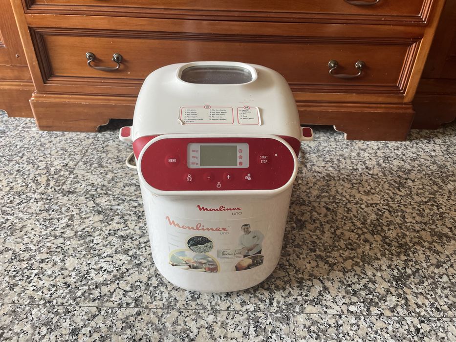 Máquina de fazer pão + máquina de fazer iogurtes