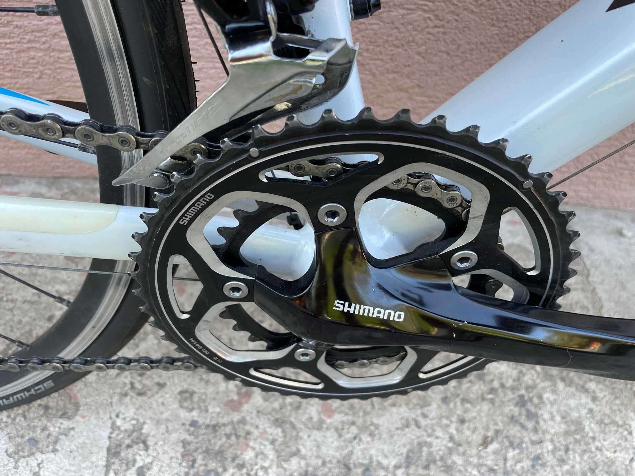 Rower szosowy Giant Defy, Shimano 105 2x11