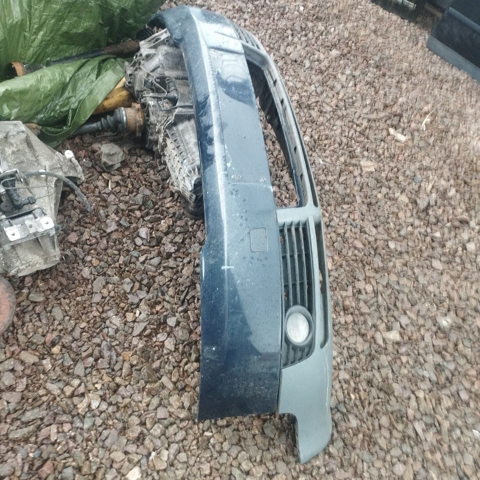 Audi a4 b6 zderzak przód granatowy