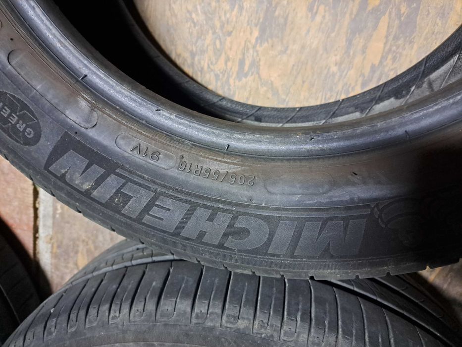 Komplet opon letnich Michellin 205/55 R16