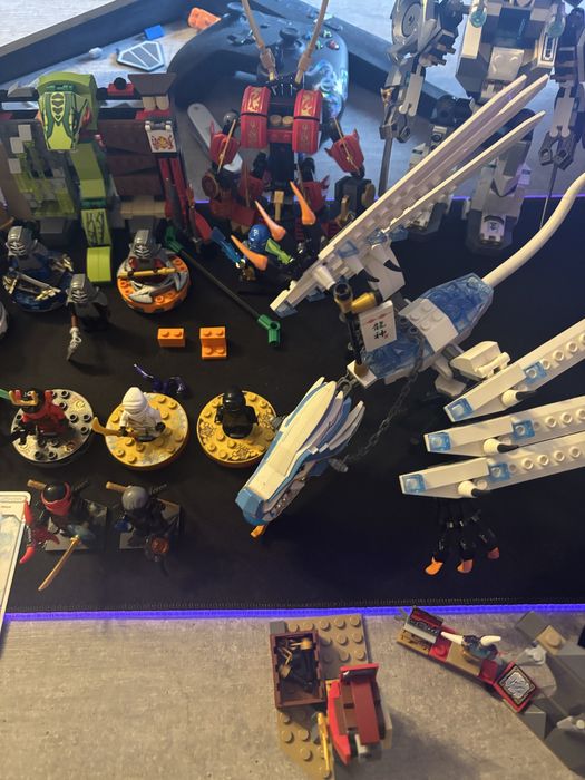 Lego ninjago spinnery, mechy pojazdy