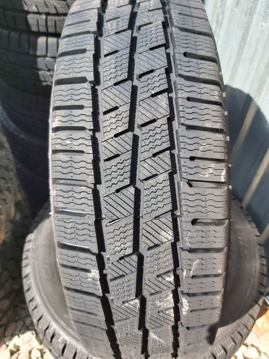 Opony bieżnikowane 225/75 R16C W760 Snow Wzór Michelin