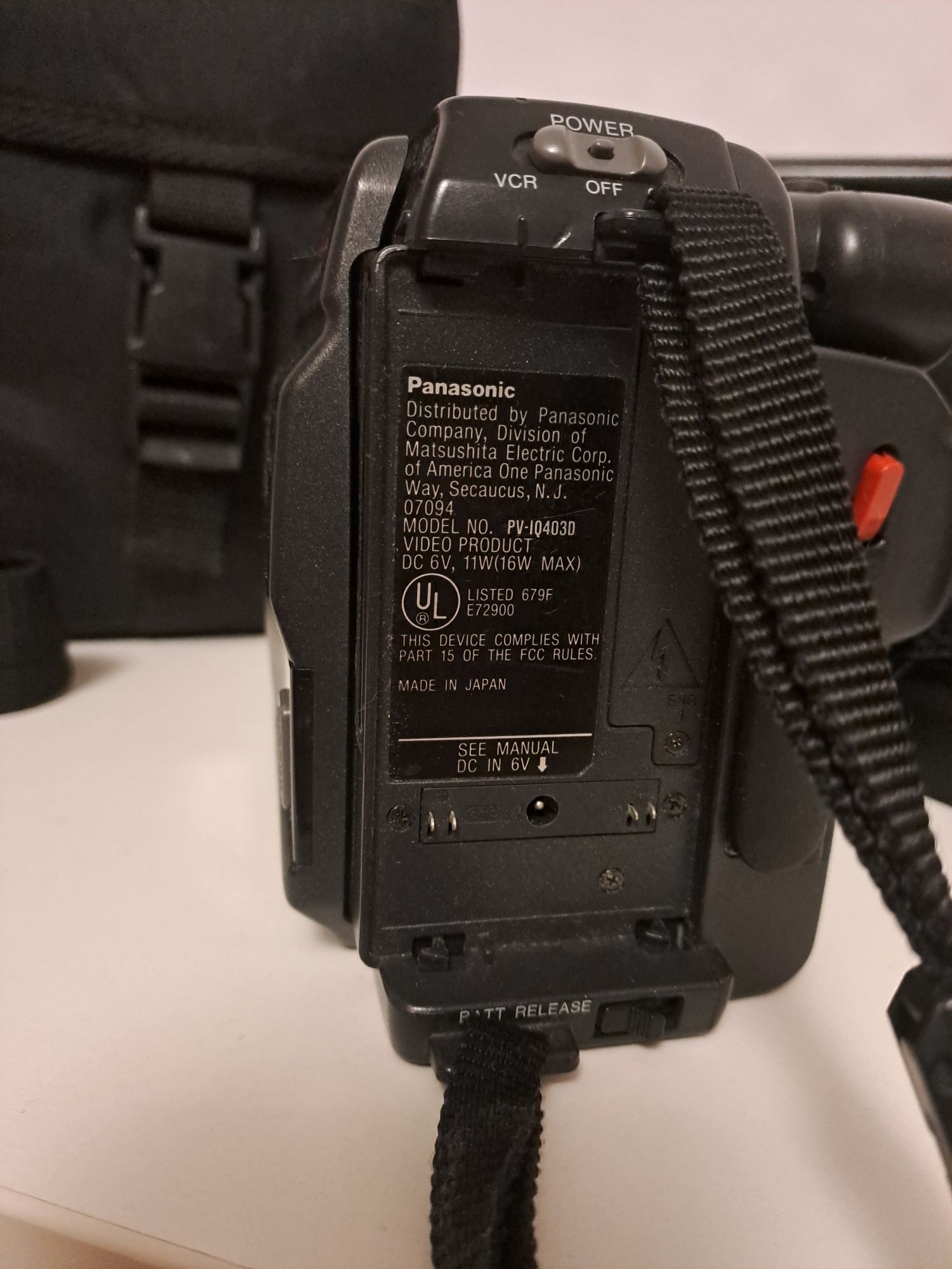 Видеокамера Panasonic Palmcorder PV-IQ403D