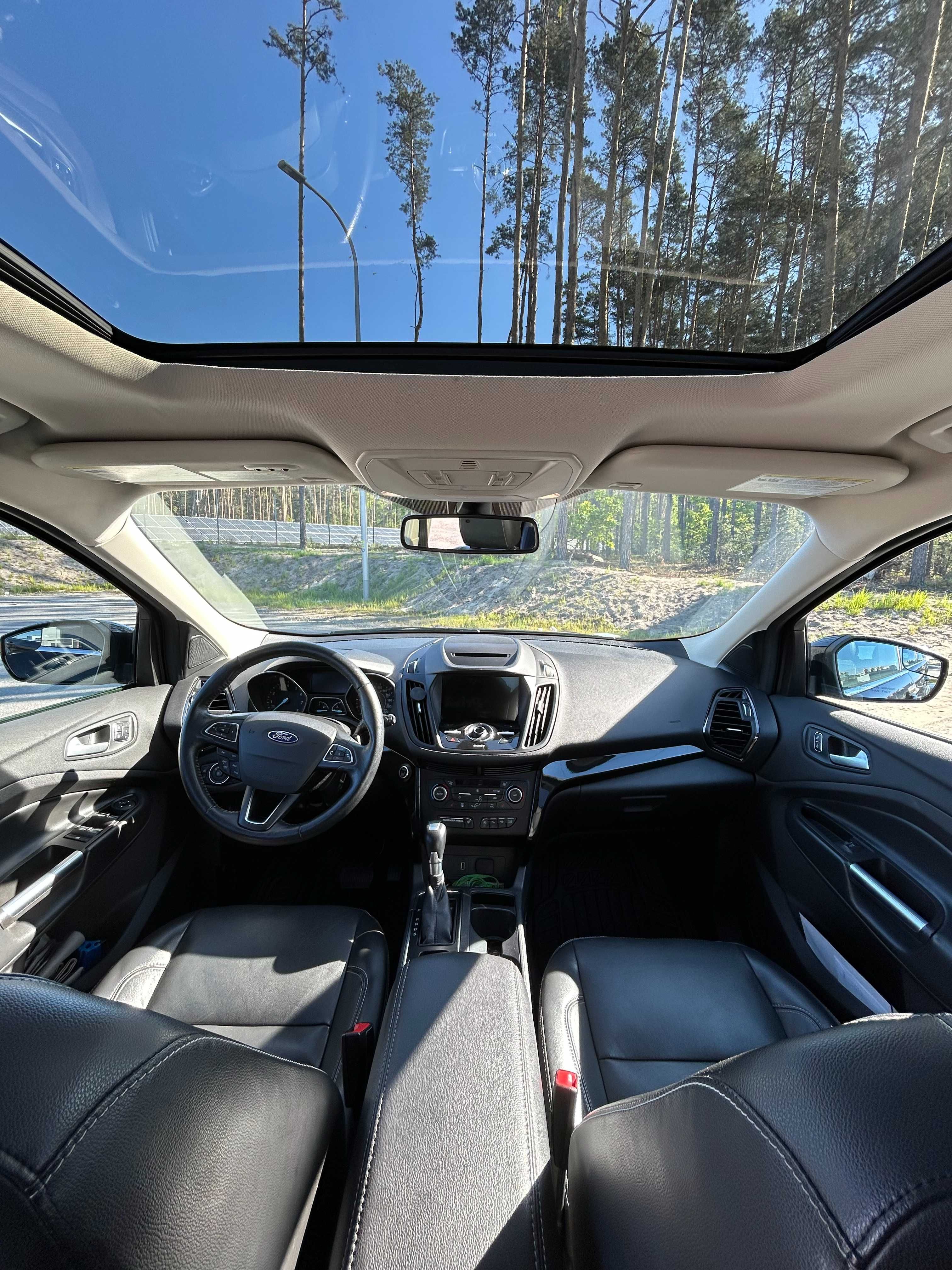Ford Escape Titanium 2.0 benzyna 4WD