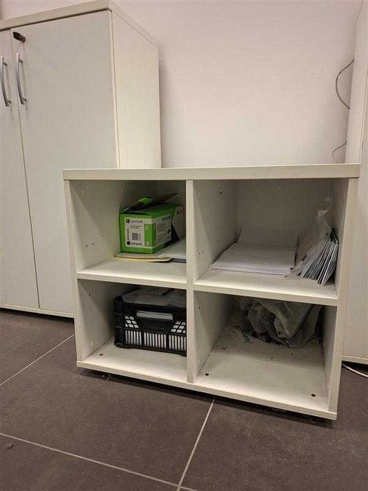 Schowek i schowek z szufladami