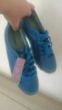 Nowe buty - trampki 40