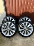 Koła volkswagen 18” Alufelgi z oponami 225/40/18