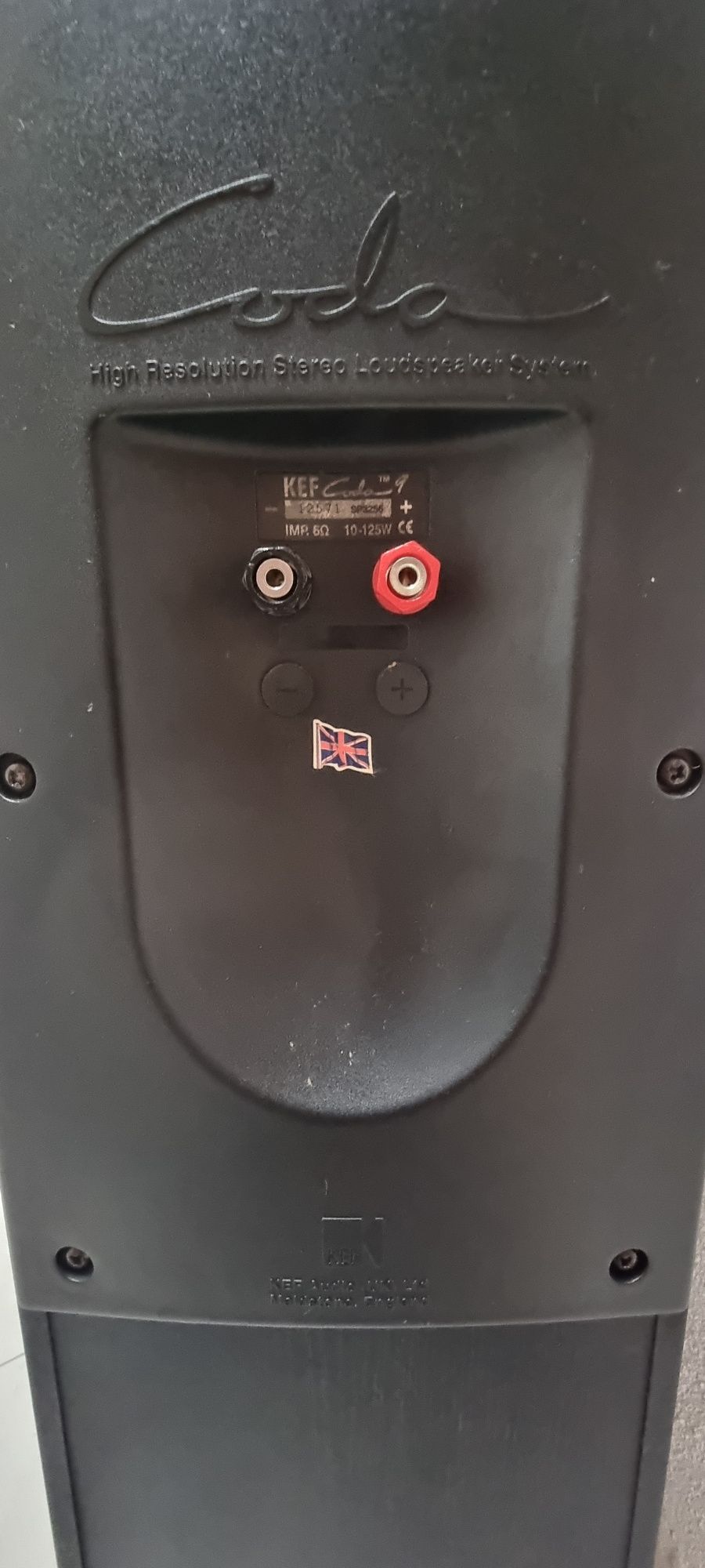 Colunas kef coda9