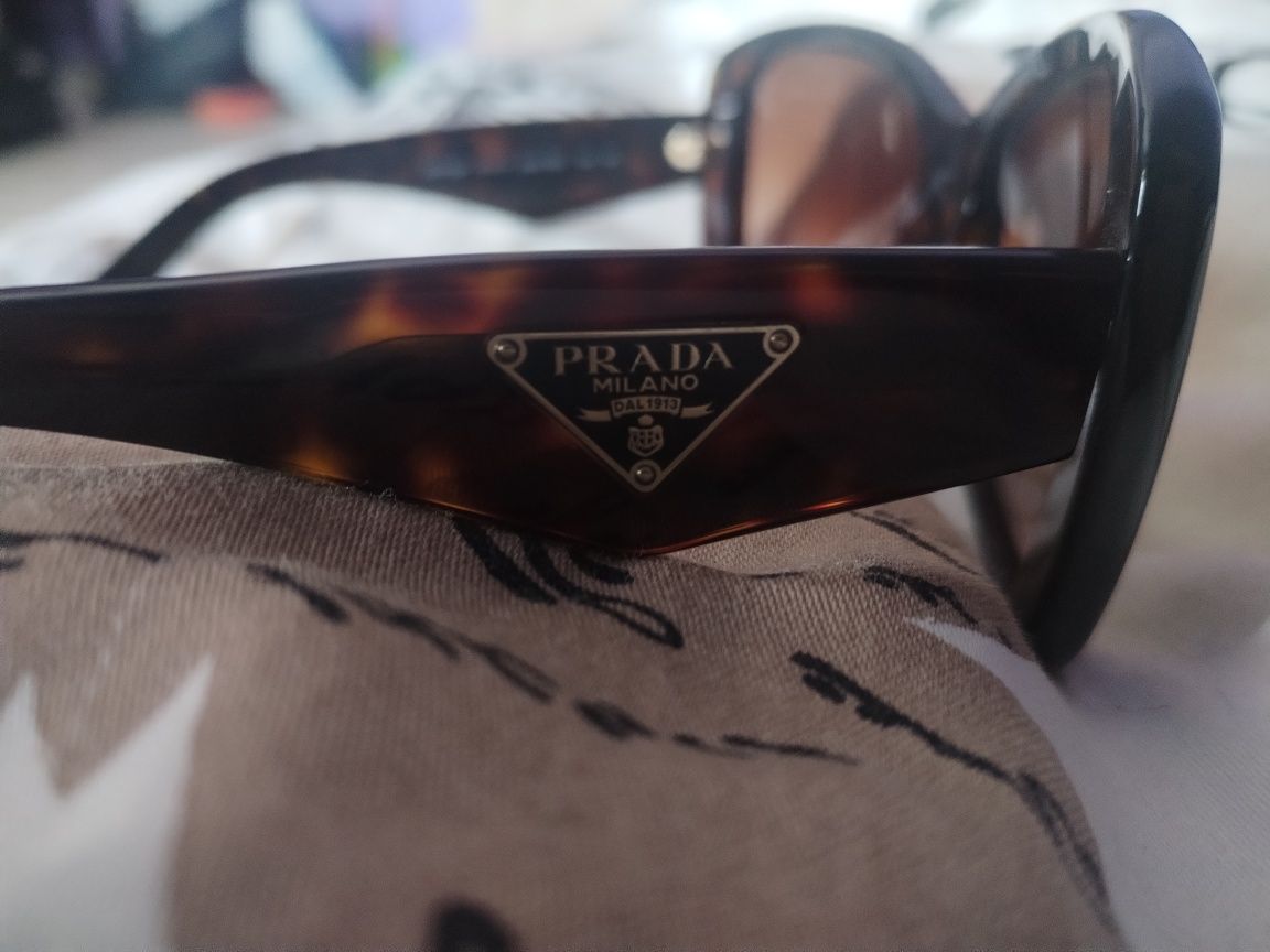 Sprzedam okulary Prada