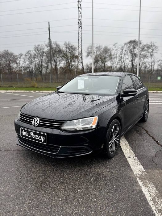 Продам Volkswagen Jetta