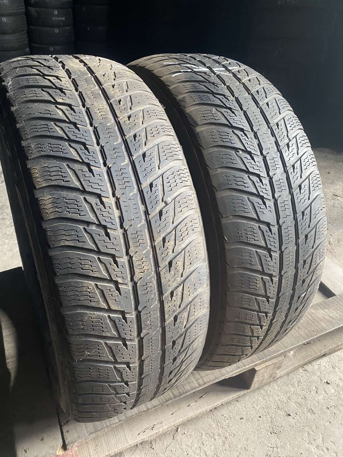 235.60.17 Nokian 2шт зима БУ склад шины резина из Европы 60 R17