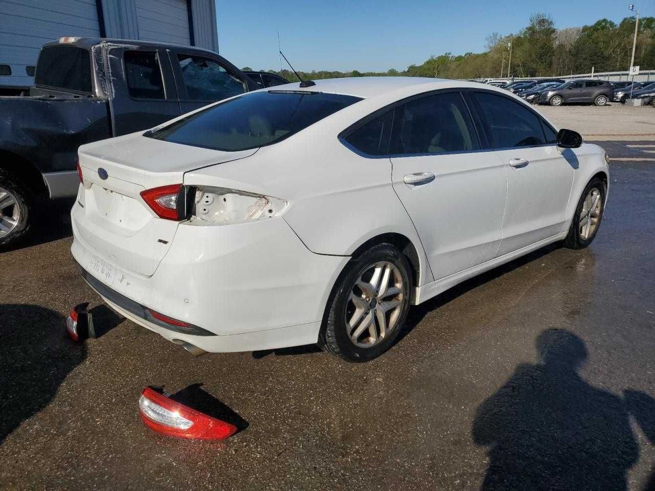 Ford Fusion SE 2016