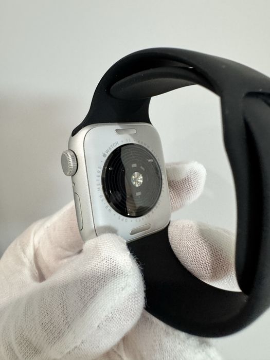 Apple watch se2 40mm Silver