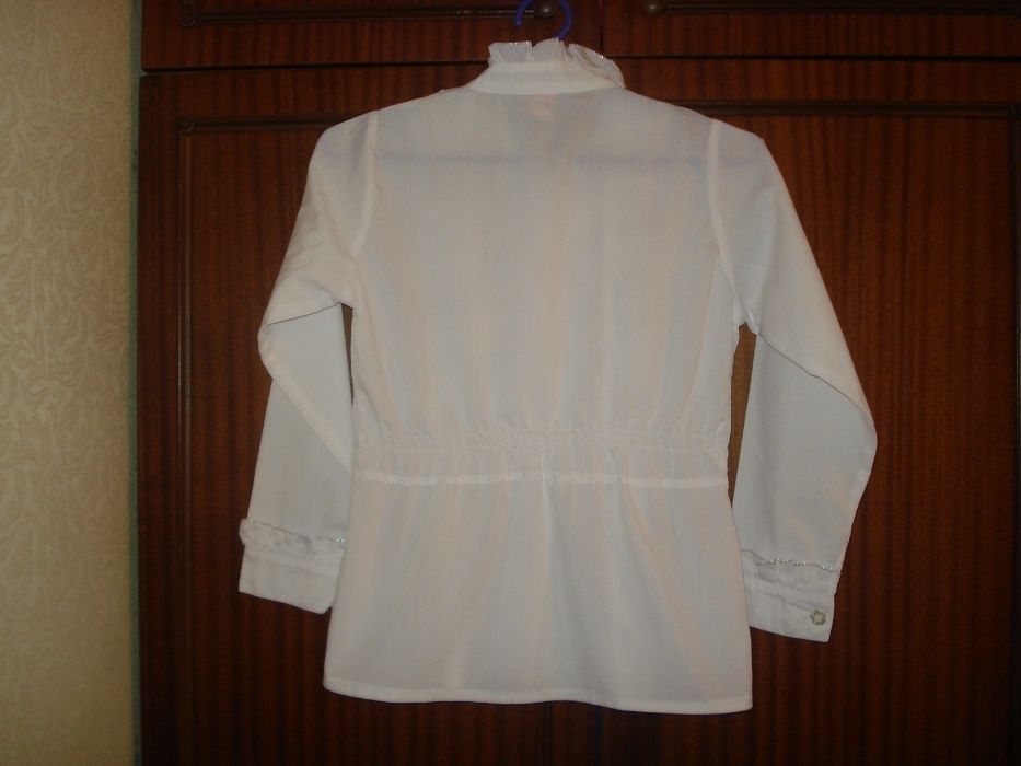 Блуза школьная нарядная