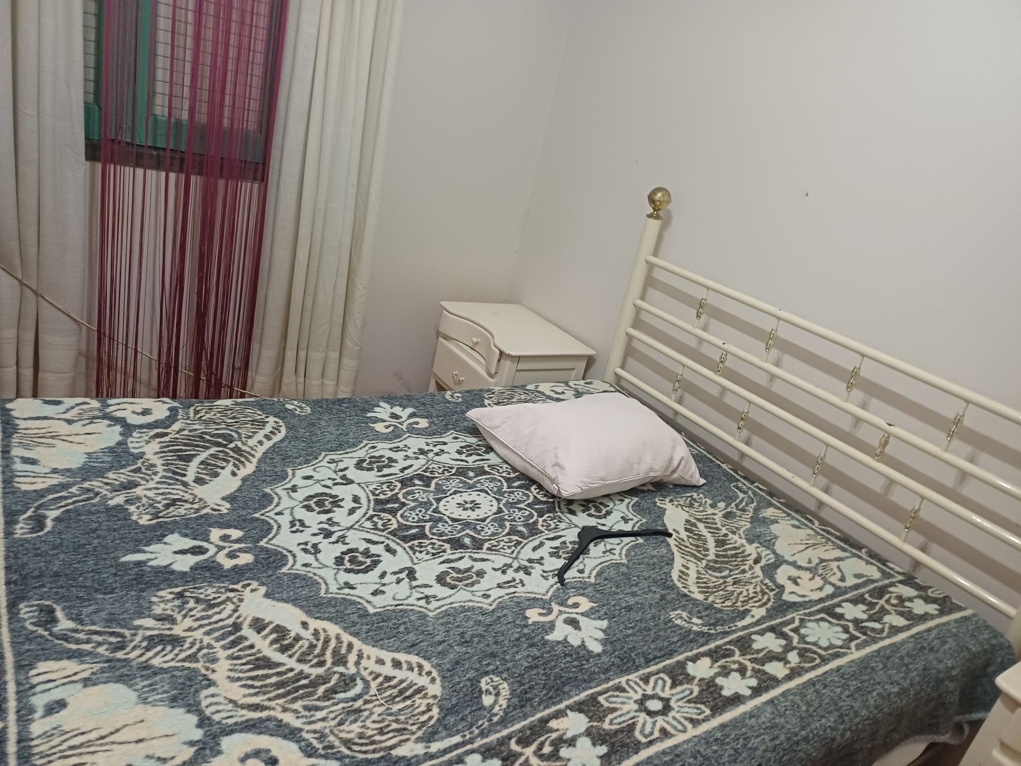 Quarto aluguer .