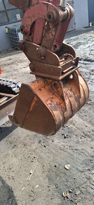 Minikoparka 2800kg 3lyzki transport