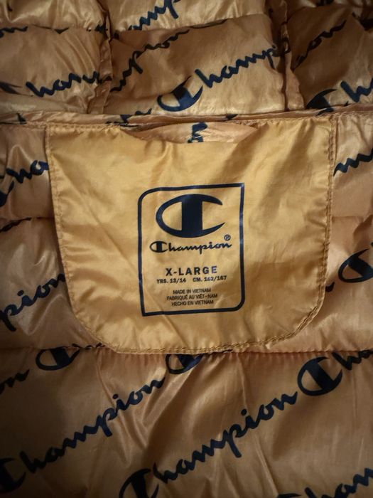 Продам.  Жилетку