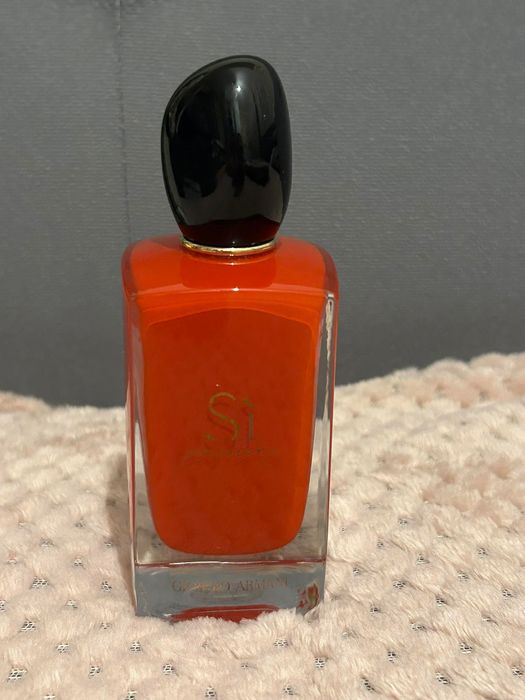 Woda perfumowana dla kobiet Sì Passione - Armani