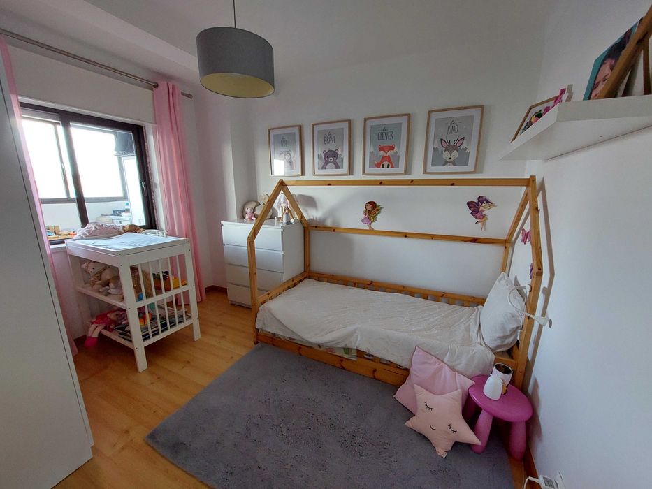 Apartamento T3 triplex  no centro do Montijo