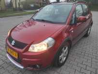 Suzuki SX4 1.6 benzyna 120KM klima ale Navi opłacony lift