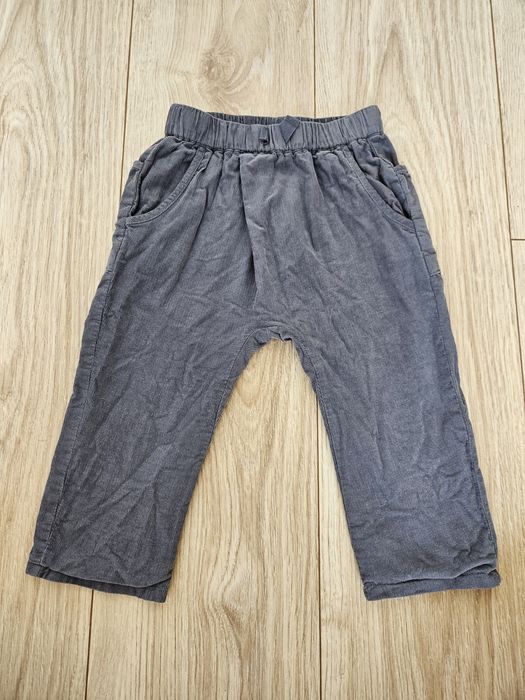 Spodnie baggy Zara r86 z drobnego sztruksu lekko ocieplane na gumce