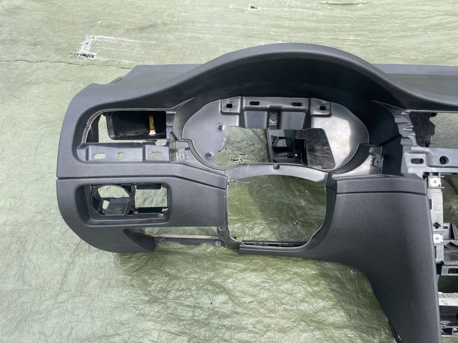 Deska Rozdzielcza Konsola Pasy Air Bag Skoda Superb Ii 2/3t