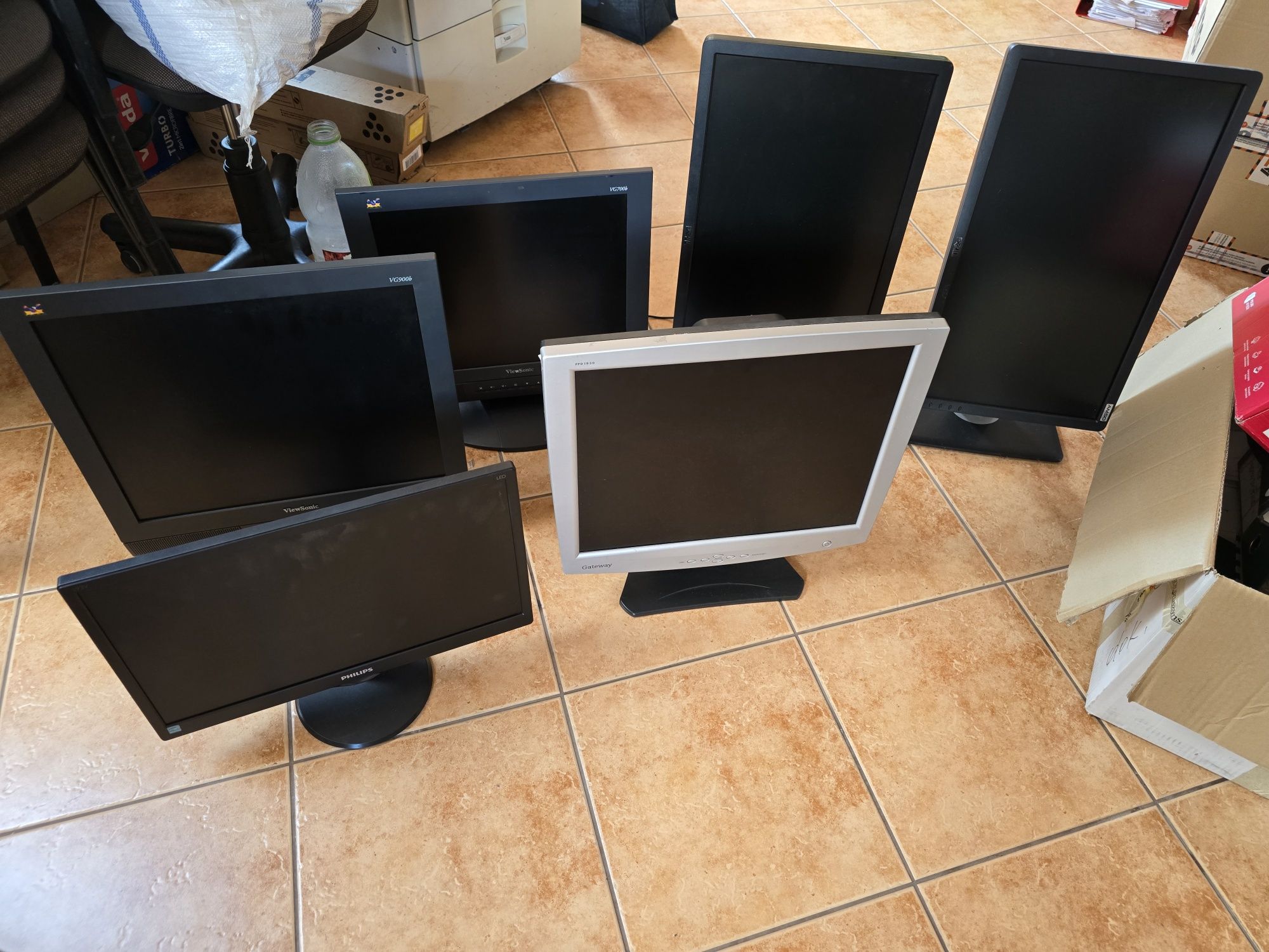 Monitory z firmy hp dell asus