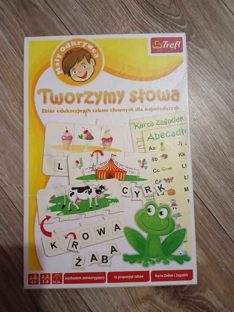 Gra edukacyjna trefl tworzymy słowa