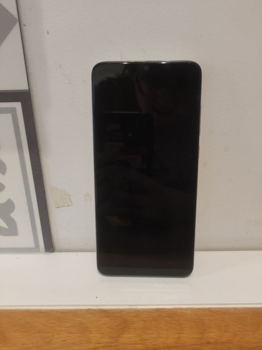 Sprzedam telefon Xiaomi 8 pro