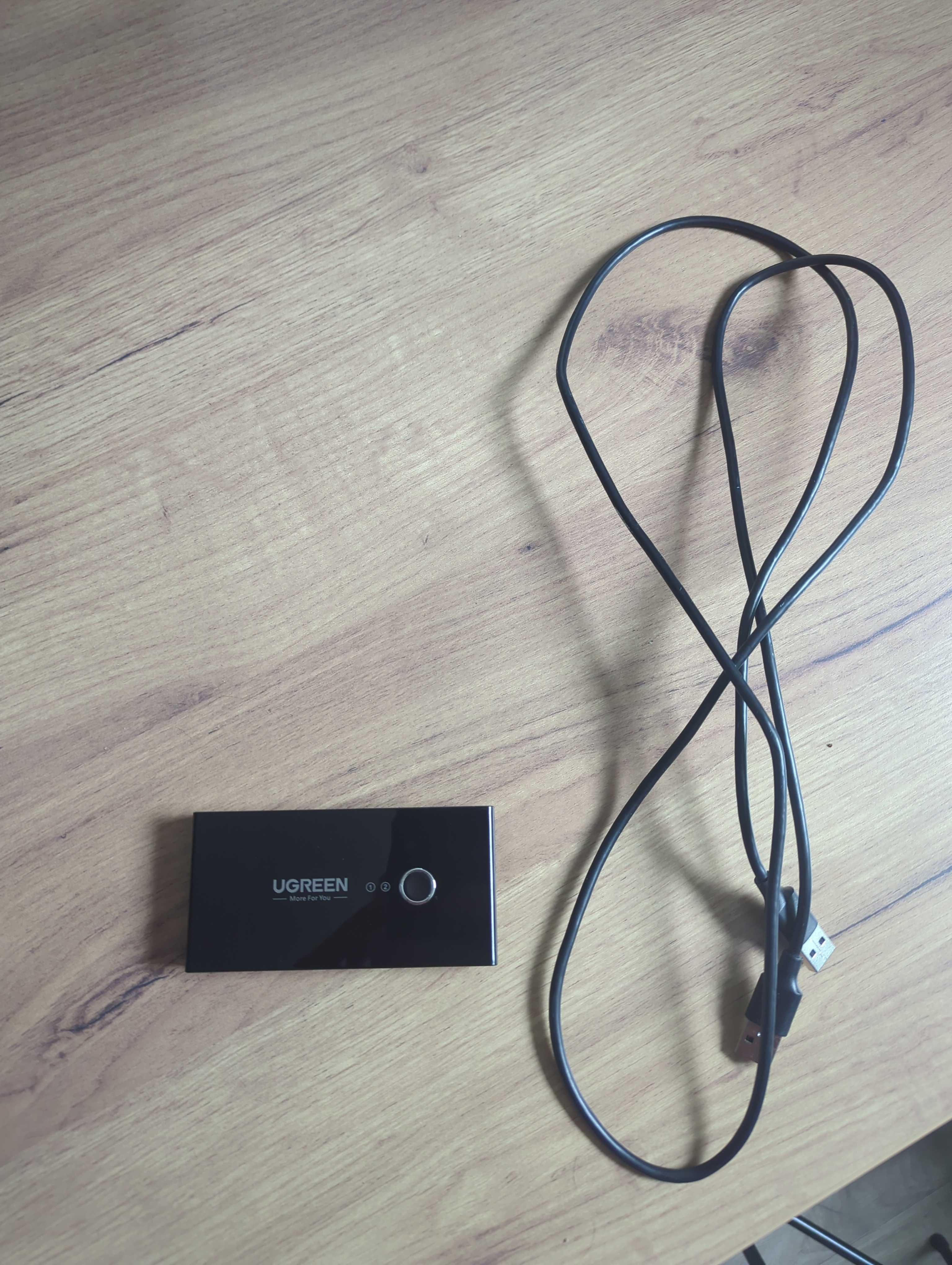 UGREEN switch przełącznik KVM USB 3.0