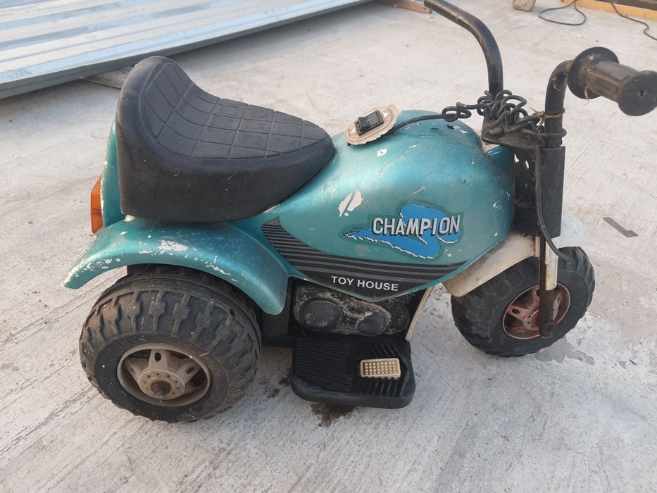 Мотоцикл каталка