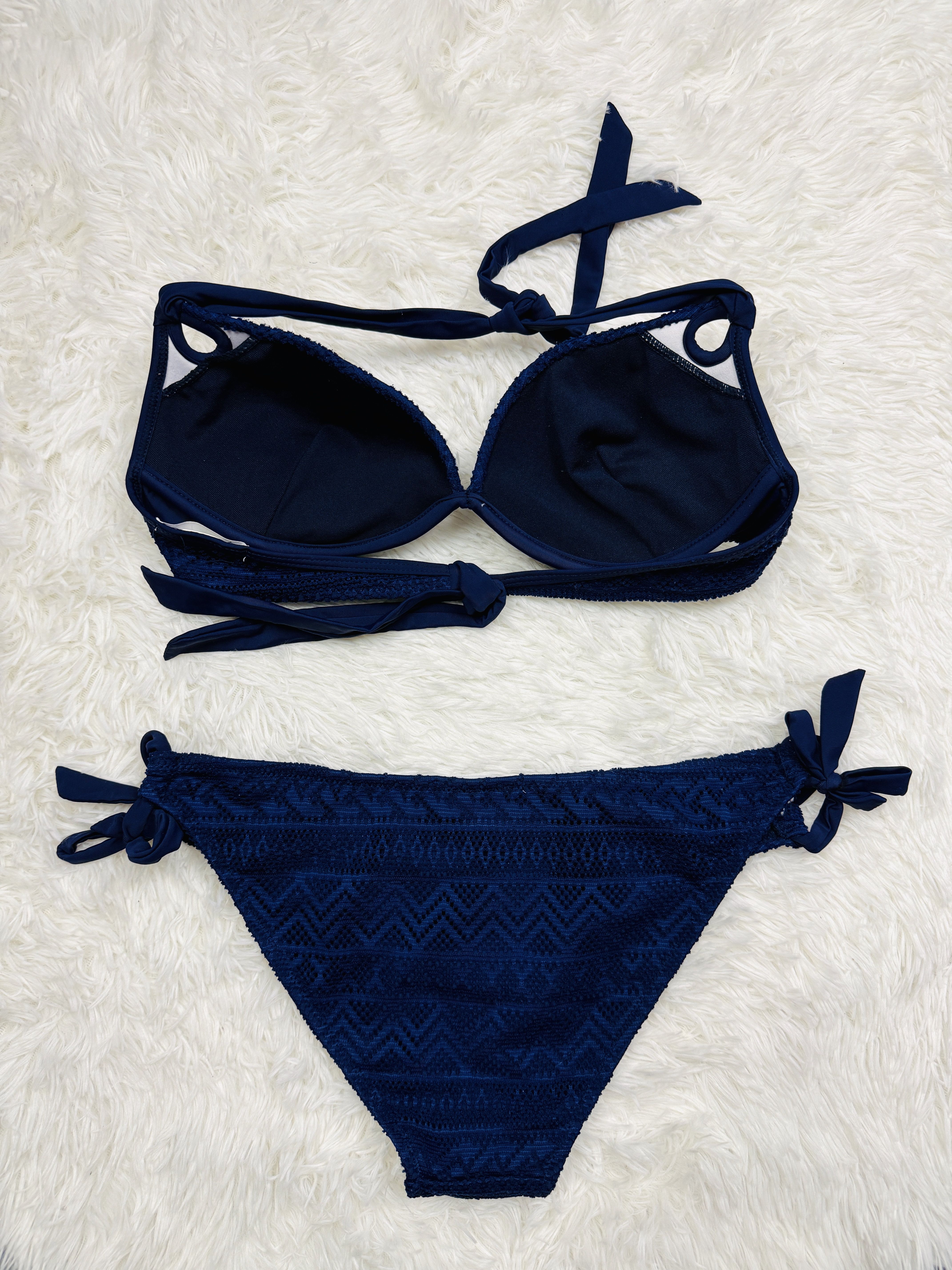 Kostium kąpielowy dwuczęściowy bikini L 40 granatowy ażurowy