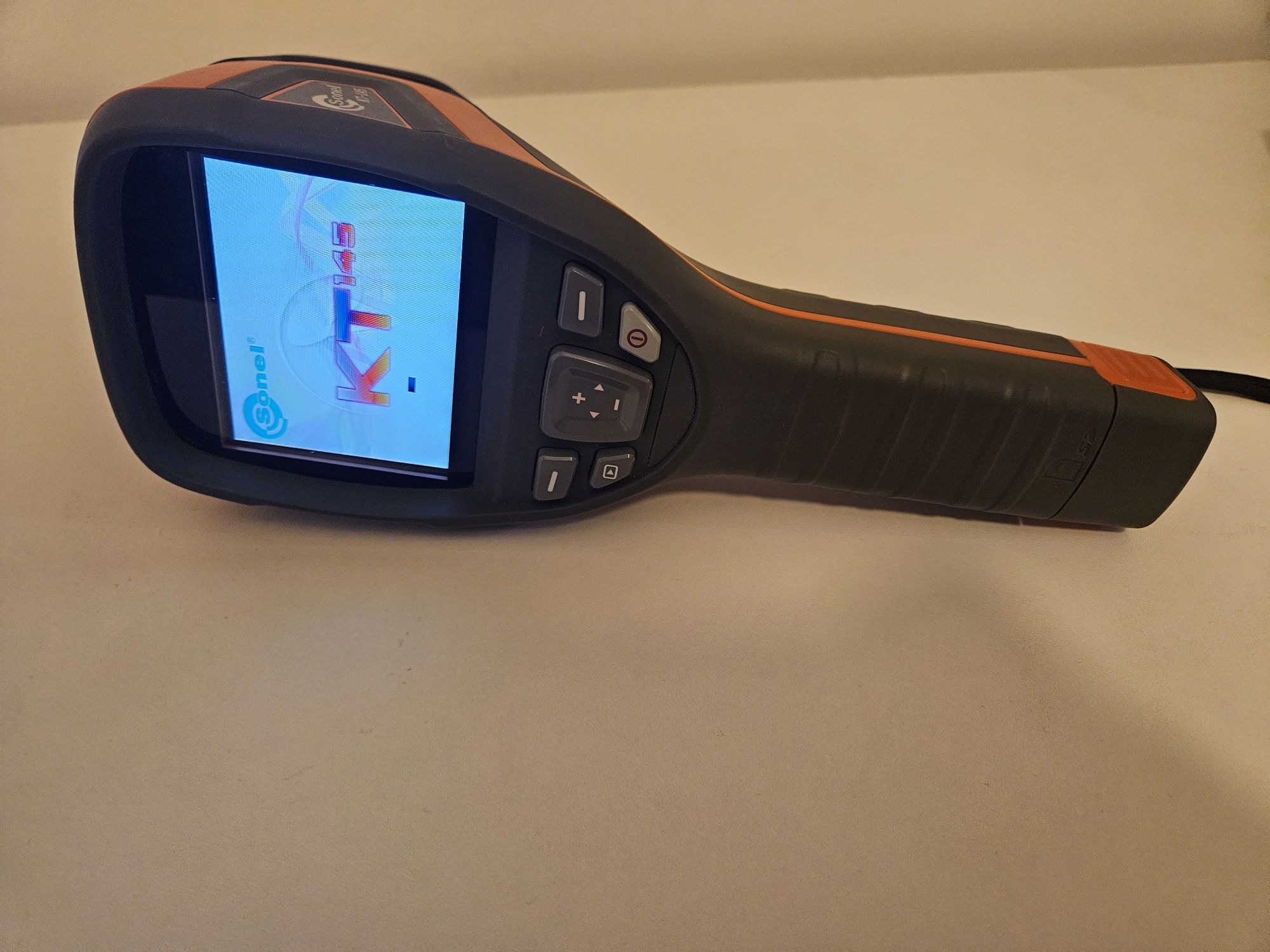 Kamera termowizyjna Sonel KT-145