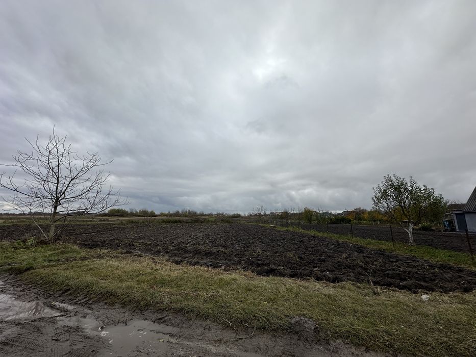 Продам земельну ділянку м.Корець