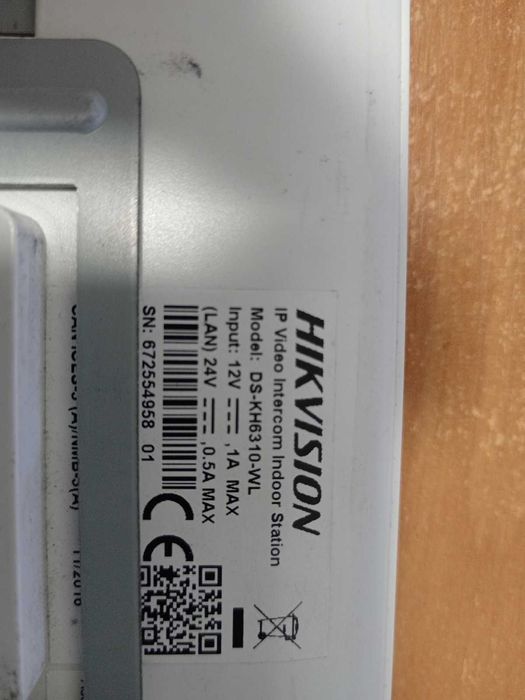 КОМПЛЕКТ Відеодомофон Hikvision DS-KH6310-W(L) + DS-KV8102-IP