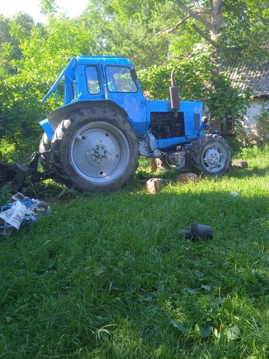 Трактор  МТЗ  80