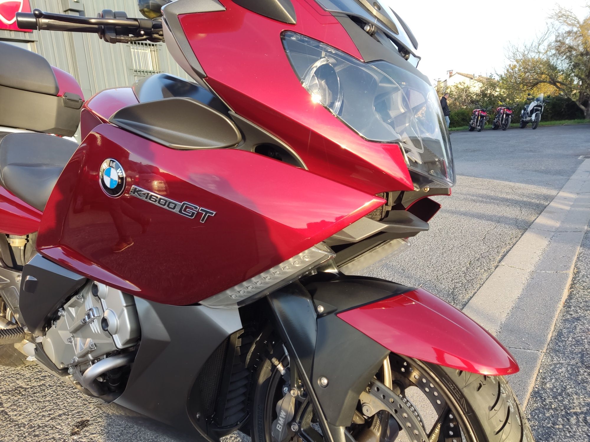 Mota BMW K1600GT com GPS