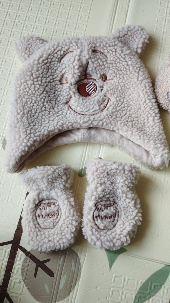 Conjunto Winnie the Pooh 6-9 meses