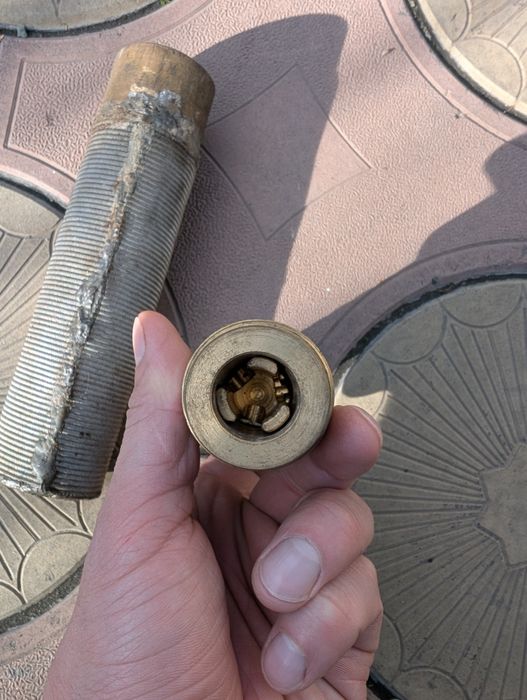 Клапан для насоса