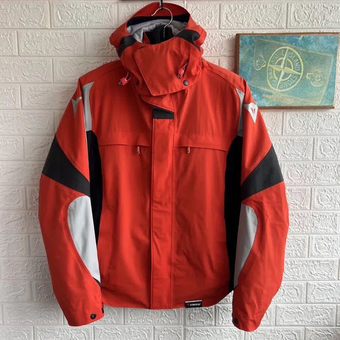 Гірськолижна куртка Dainese d-dry мембранна з утеплювачем