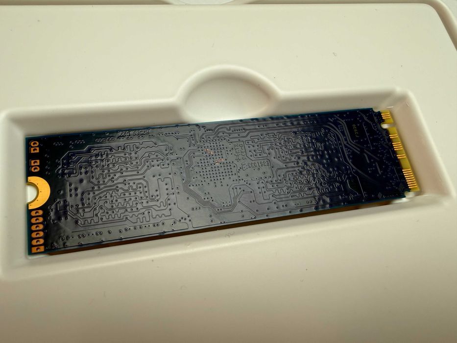 Kingston NV3 NVMe PCIe 4.0 Internal SSD 4TB M.2 2280-SNV3S/4000G