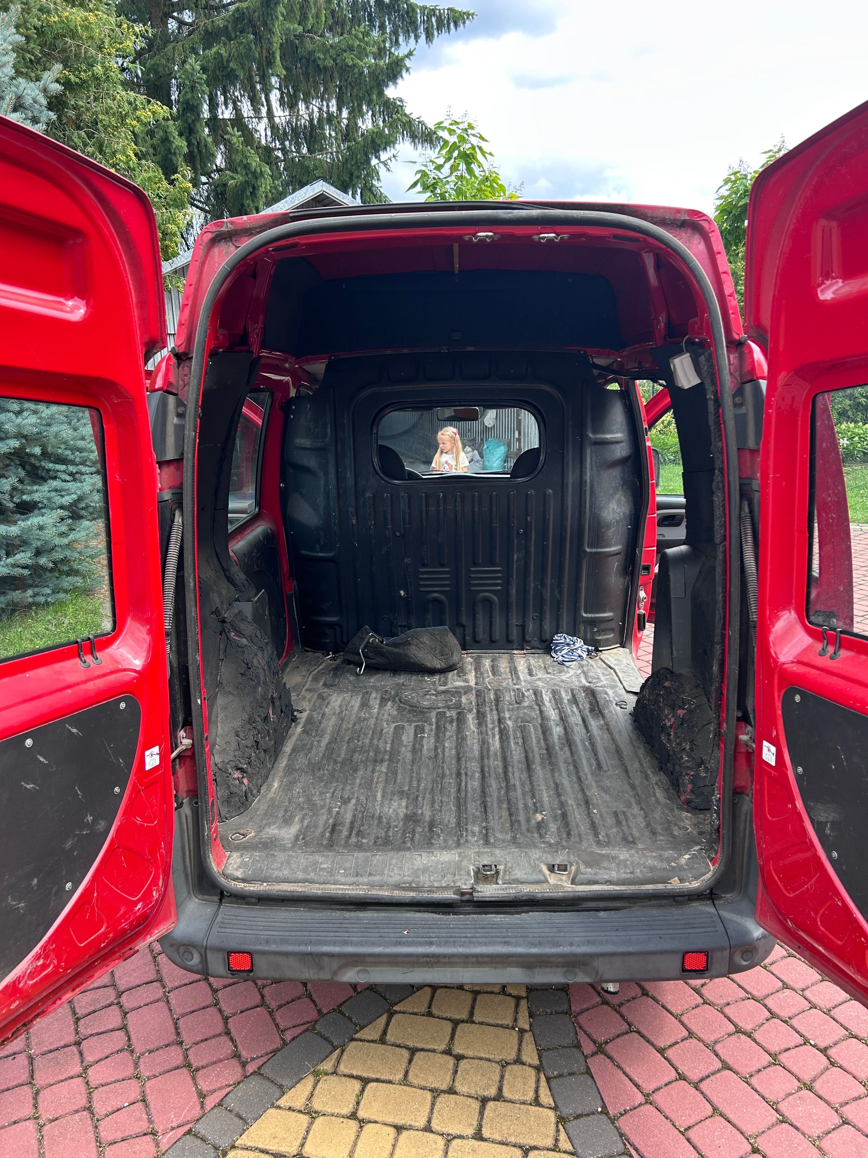 Fiat doblo 1.6 2008r benzyna/gaz vat1