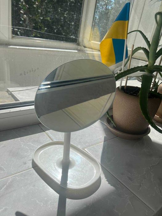 Дзеркало косметичне кругле ST 16x21,5 cм біле