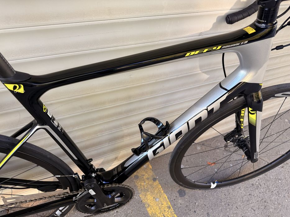 Rower szosowy giant defy advanced 2 r.  M/L shimano 105 2/11