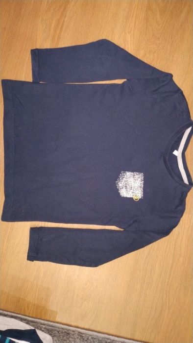 Темно-синий реглан фирма Idexe на 7-8 лет