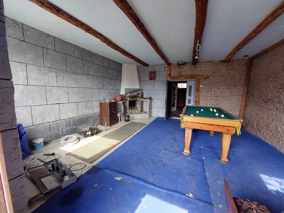 Продається приміщення в с.Мартинів