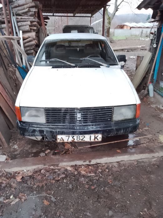 Продам Москвич 2141