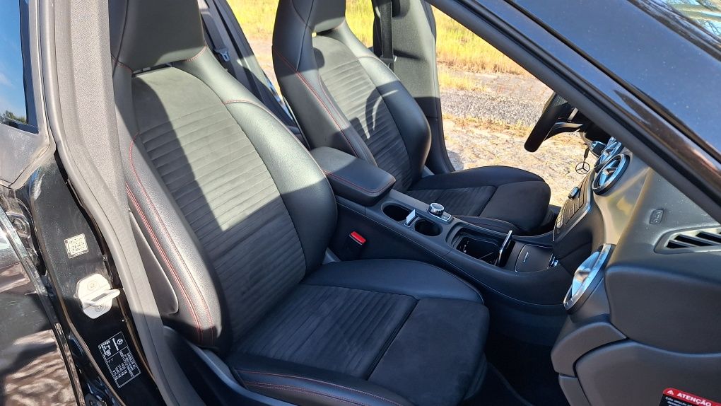 Mercedes-Benz CLA 180d AMG Full Extras