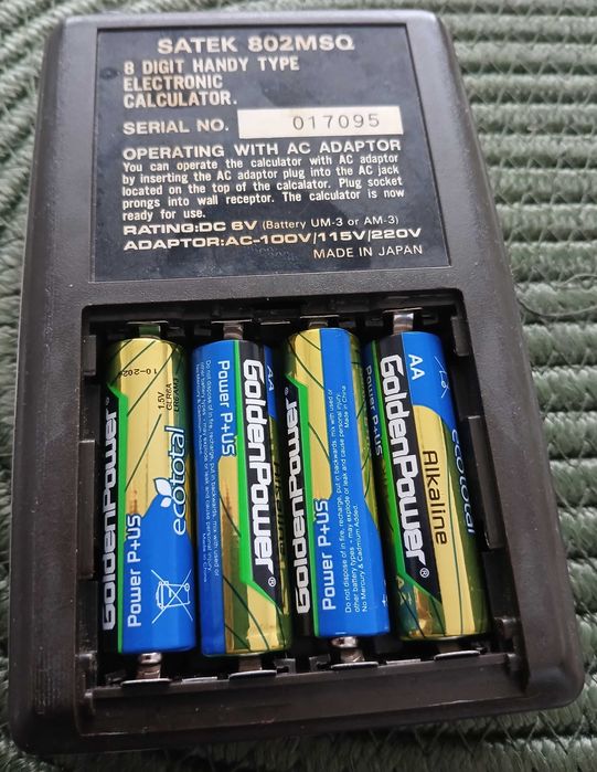 Kalkulator vintage Satek 802MSQ futerał, ładny stan możliwa zamiana