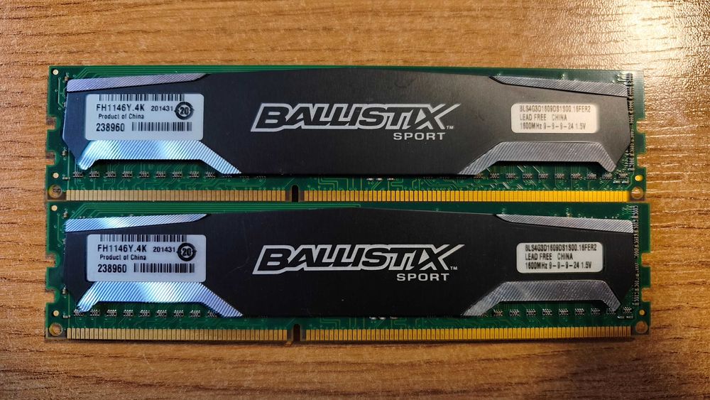 2x Crucial Ballistix Sport DDR3 4GB 1600Mhz